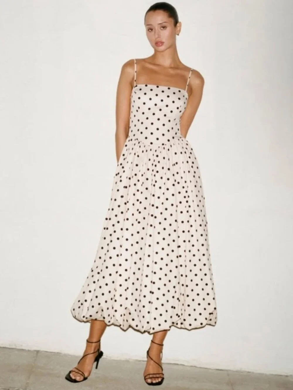 NWT Abercrombie & Fitch Dipped-Waist Bubble Hem Polka Dot Midi Dress M
